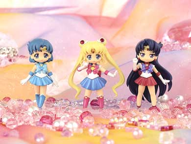 sailor moon crystal atsumete figures for girls set one featuring sailor moon, sailor mercury and sailor mars!