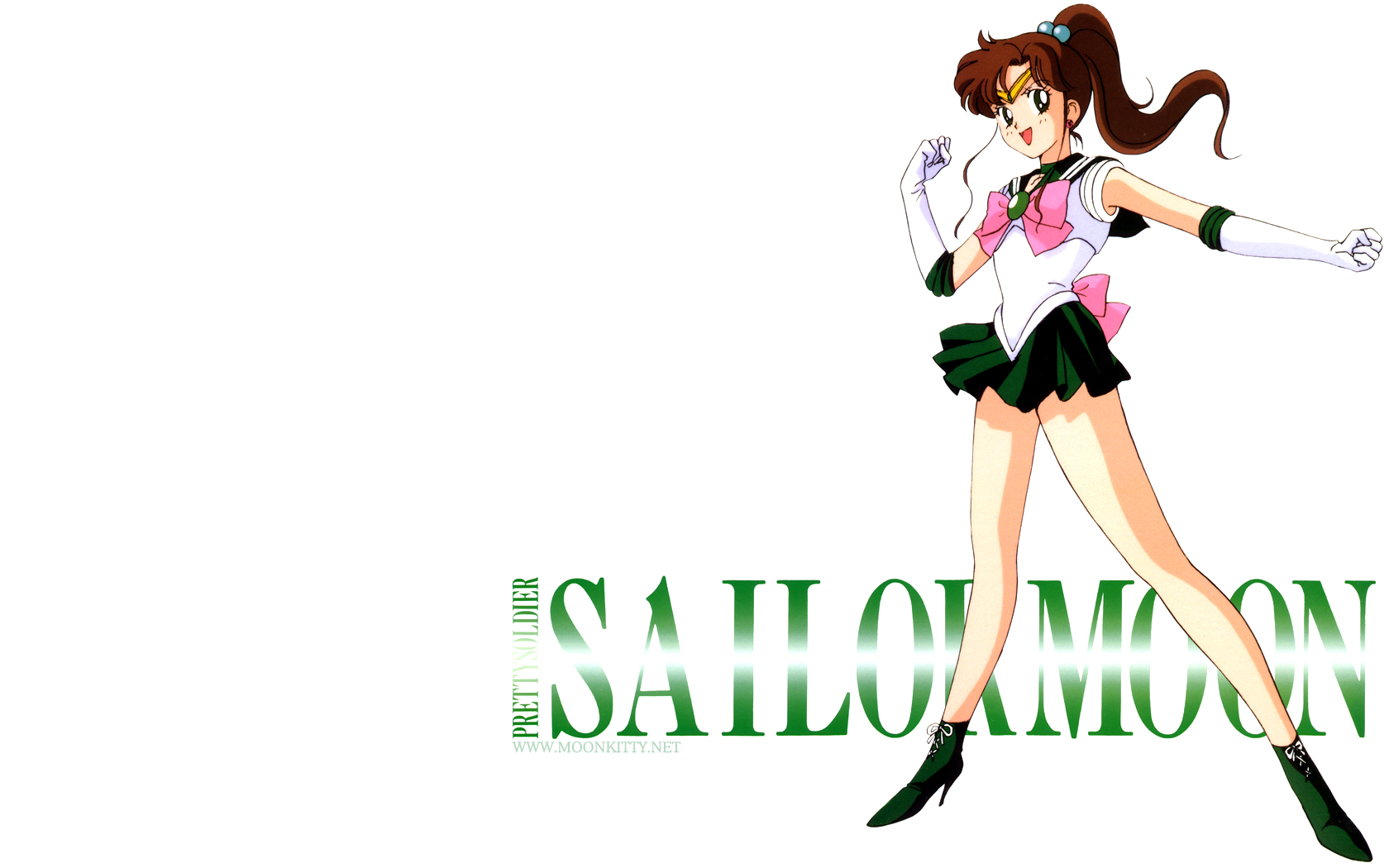 Sailor Jupiter posing powerfully. 